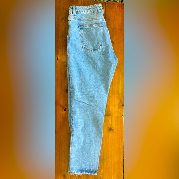 Zara Mom Jeans - Picture 3 of 3
